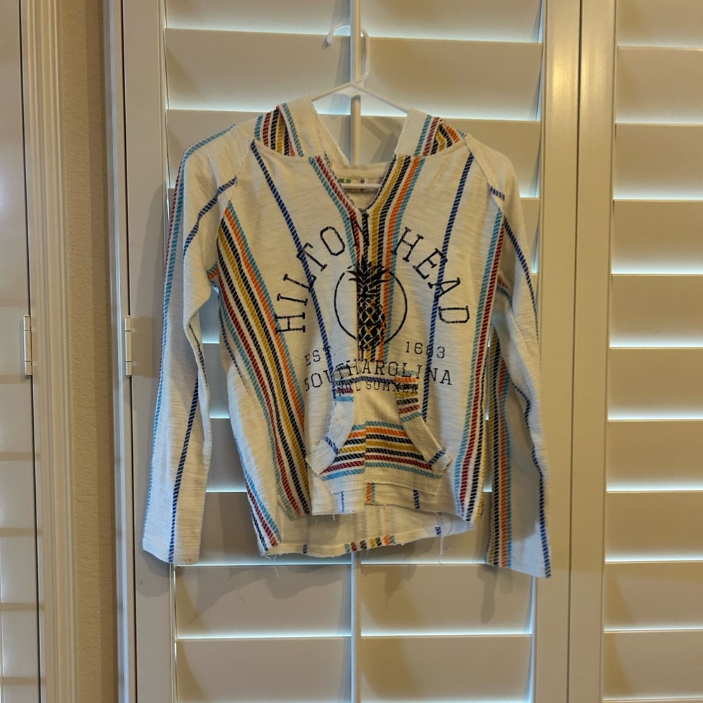 Vintage Havana White and Blue Sweatshirt with Geometric Design